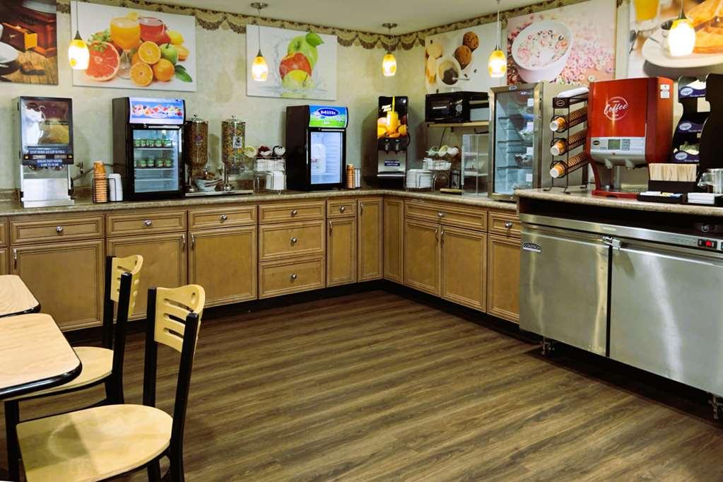 Econo Lodge Grand Forks Restoran fotoğraf
