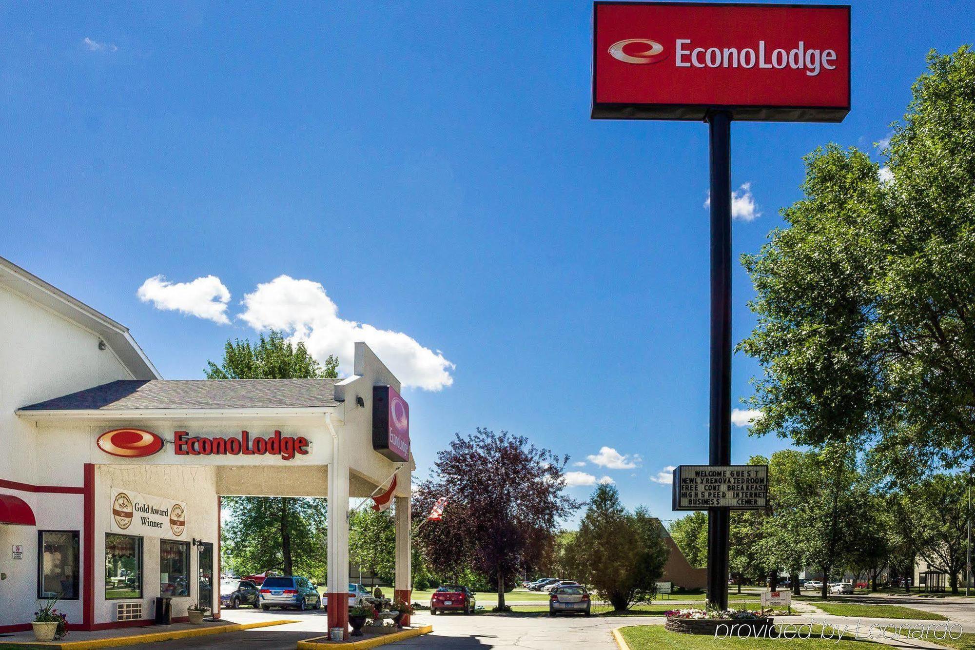 Econo Lodge Grand Forks Dış mekan fotoğraf