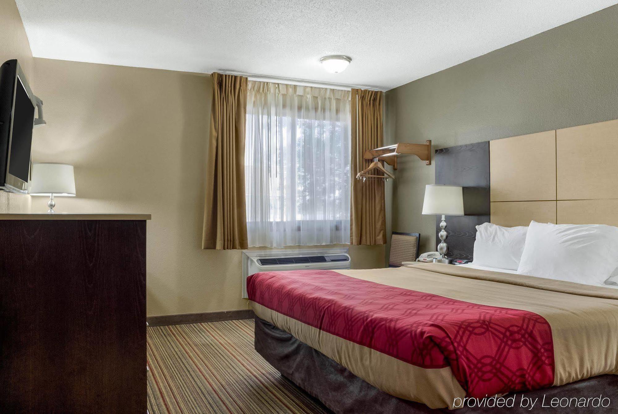 Econo Lodge Grand Forks Dış mekan fotoğraf
