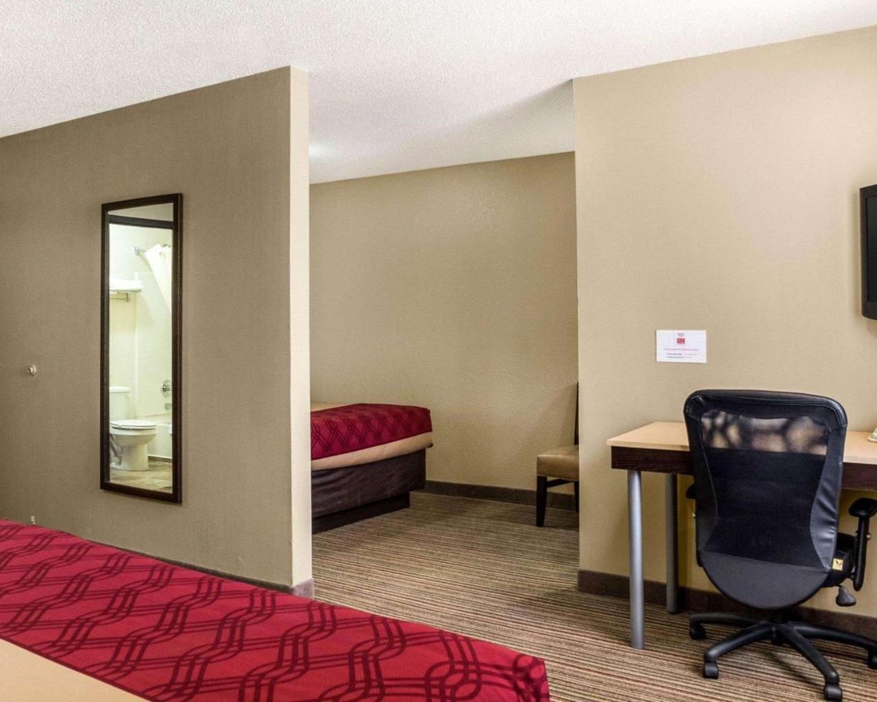 Econo Lodge Grand Forks Dış mekan fotoğraf