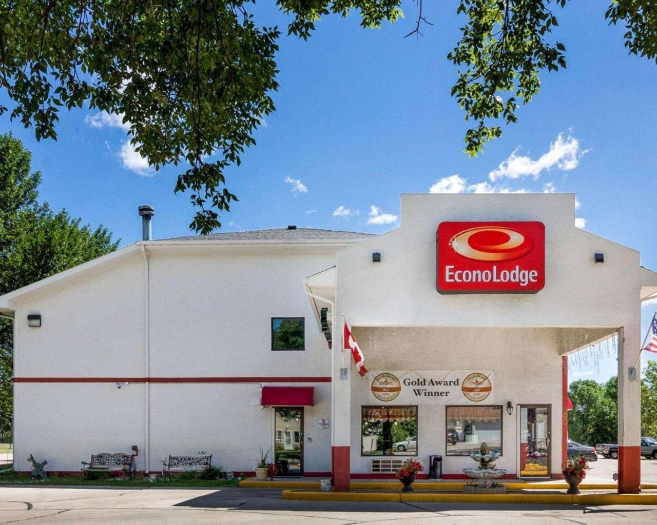 Econo Lodge Grand Forks Dış mekan fotoğraf